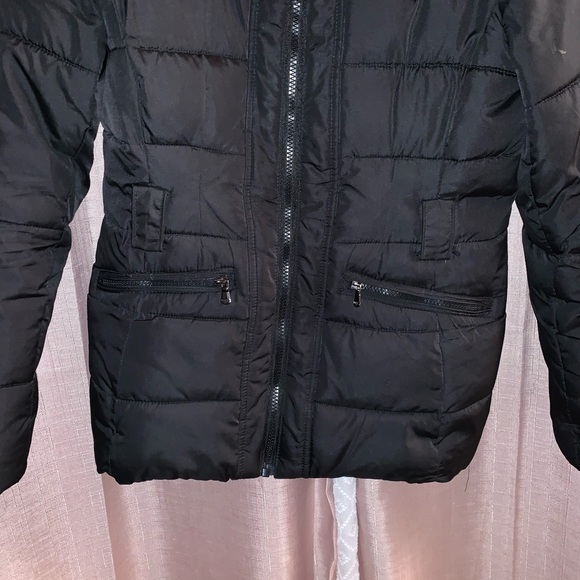New York & company black puffer jacket - Picture 3 of 7
